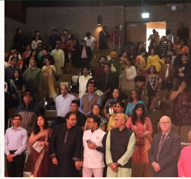 Audience at Qawali by the Falls